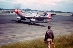 1945-LEISTON-P-51D-B6-Y