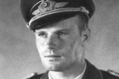 pilotyellow10